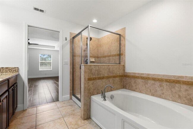 Building Photo - 10144 Arbor Run Dr