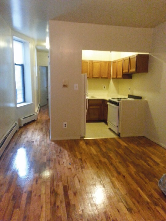 Golden Gates 10911103 Gates Ave Brooklyn NY 11221 Apartment Finder