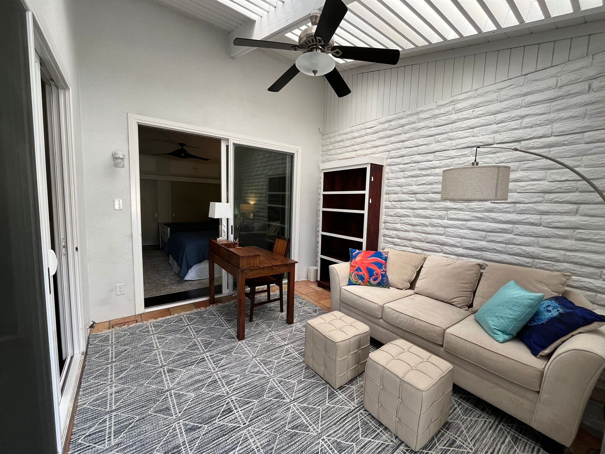 Sunroom - 7193 Estrella de Mar Rd