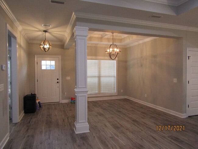 Building Photo - Available February!