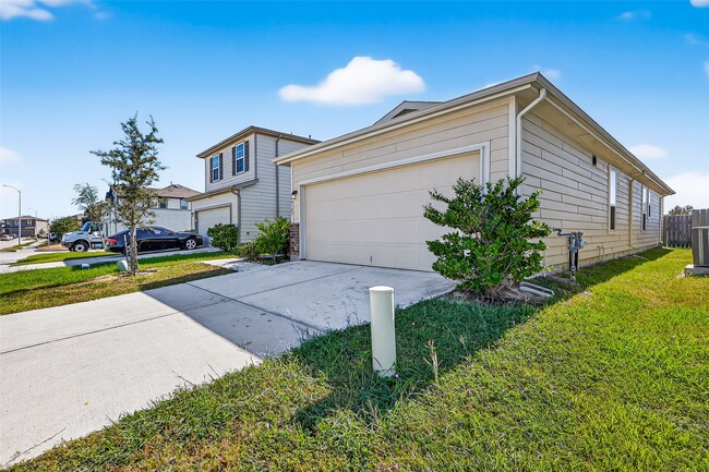 Building Photo - 4707 Prairie Chase Dr