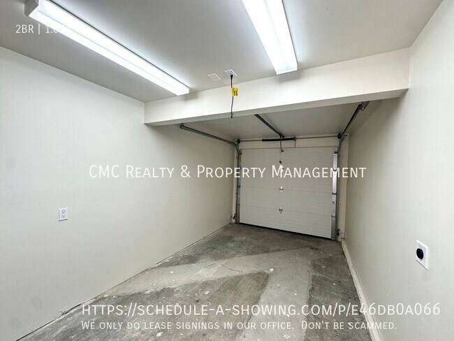 Building Photo - 5546 2nd St