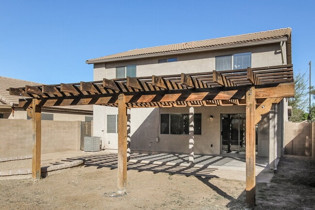 Building Photo - 13833 W Keim Dr