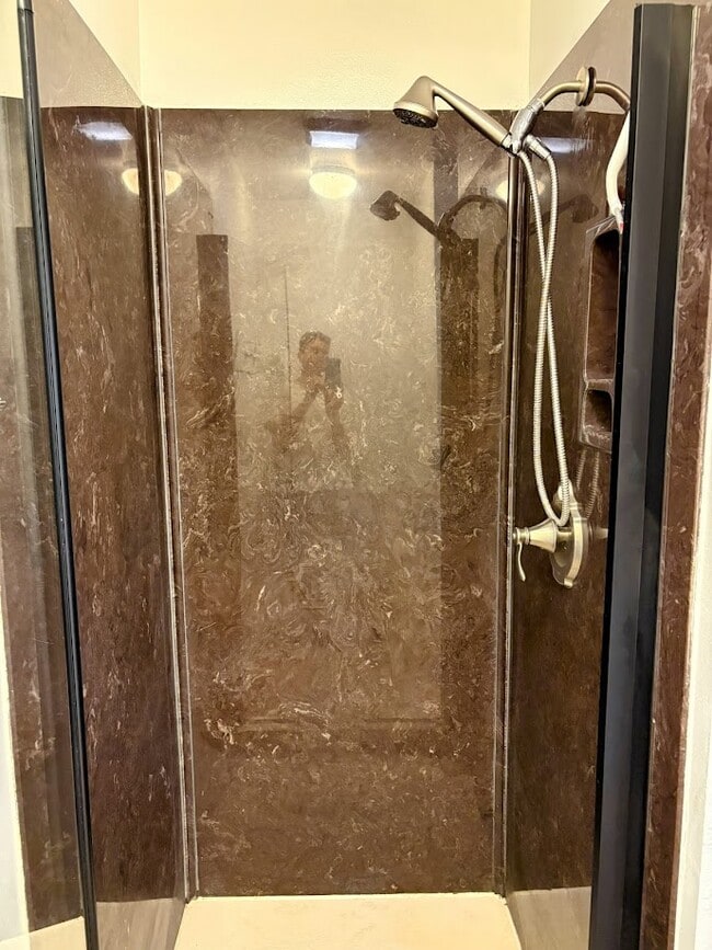 Building Photo - 850 State St