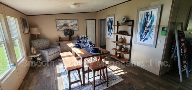 Building Photo - 7812 Fleetwood Dr