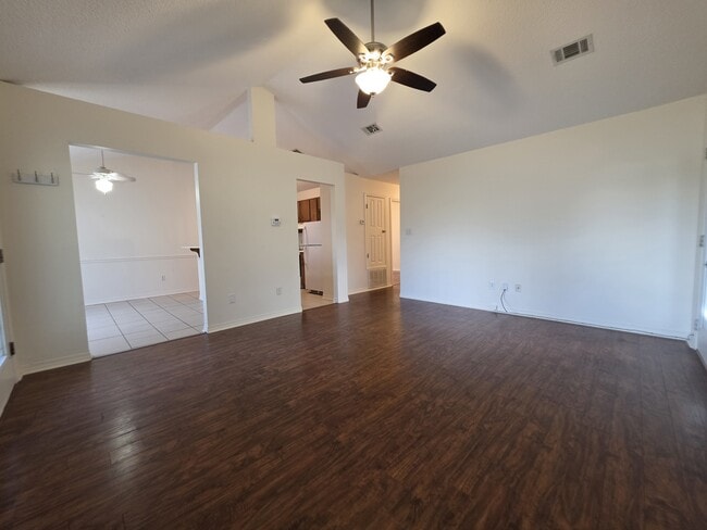 Building Photo - 2289 Estate Cir