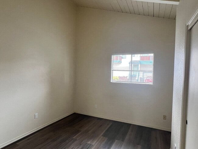 Building Photo - 2696 Orville Ave