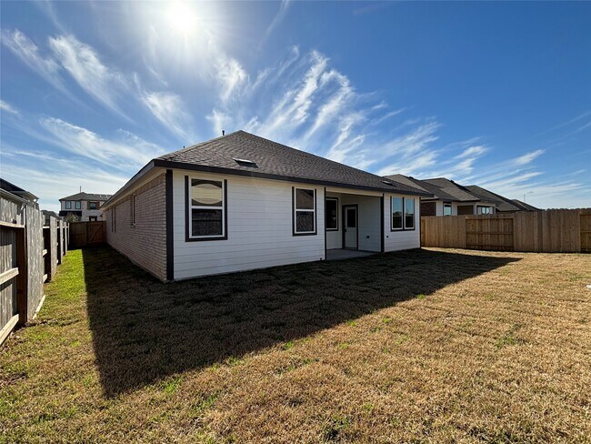Building Photo - 2913 Clf Rdg Ln