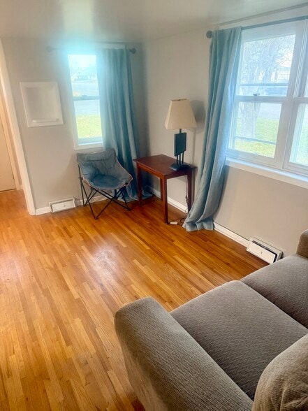 Building Photo - 1240 Northern Ave