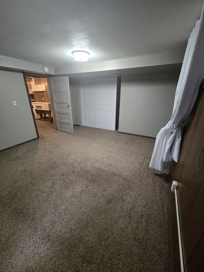 Main bedroom - 613 W 25th St