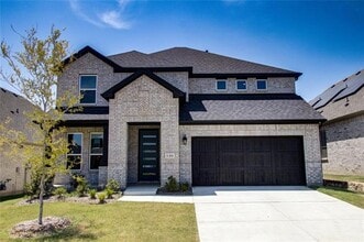 Building Photo - 136 Glenwood Dr