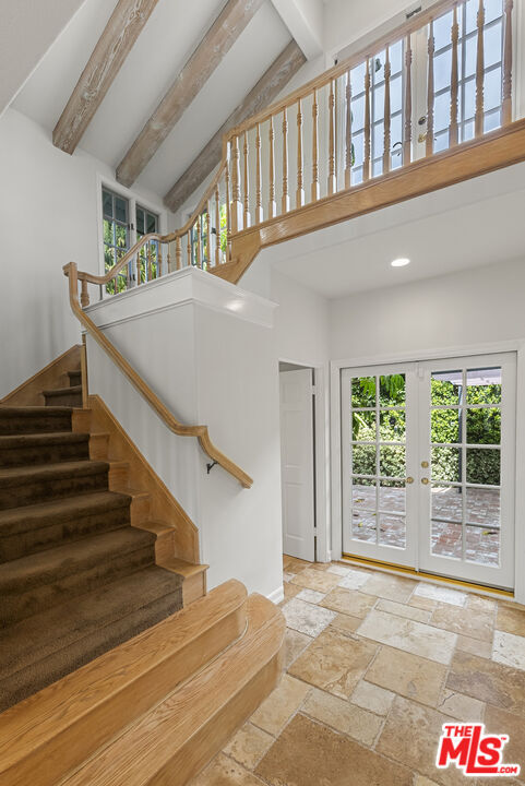 Building Photo - 18339 Linnet St