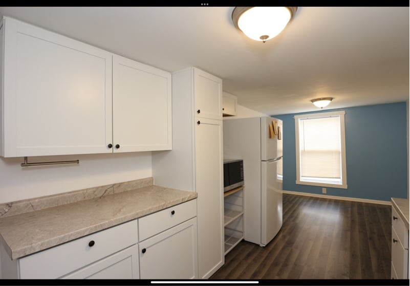 Building Photo - 2861 S Roena St