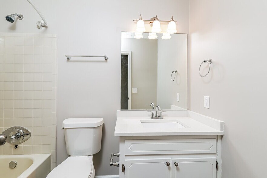 Building Photo - 2951 Glynn Creek Ct