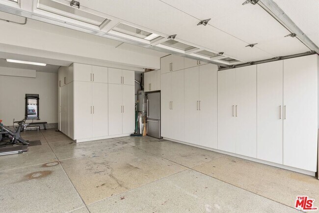Building Photo - 11564 Apulia Ct