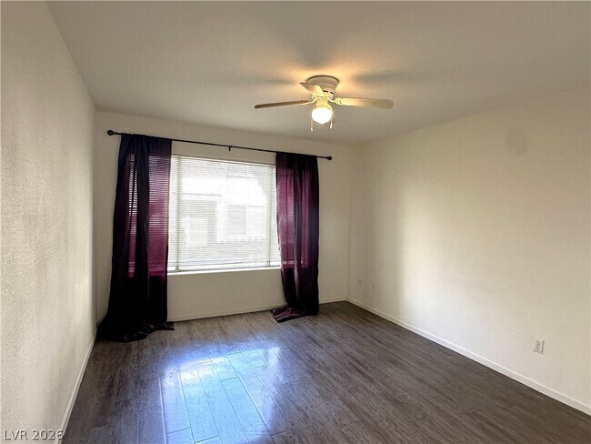 Building Photo - 3067 Key Largo Dr
