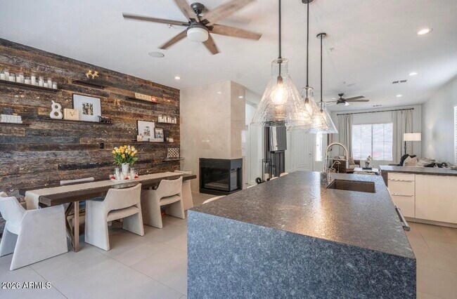 Building Photo - 7692 E Phantom Way