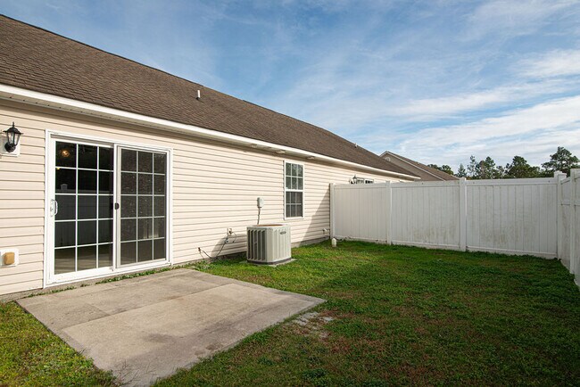 Building Photo - 188 Pine Hollow Rd