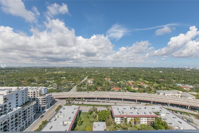 Building Photo - 8217 SW 72nd Ave