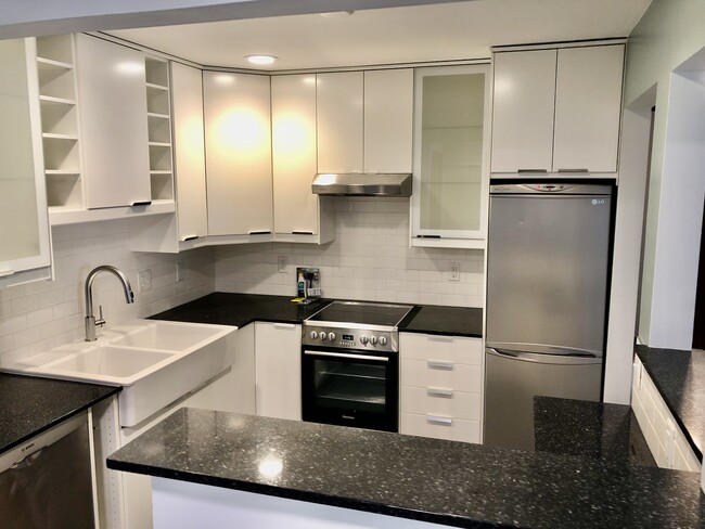 Kitchen with stainless steel appliances - 1720 3rd Ave S