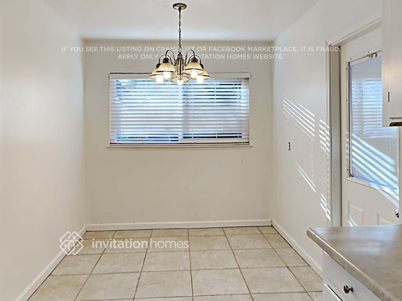 Building Photo - 2541 Anaheim Ct