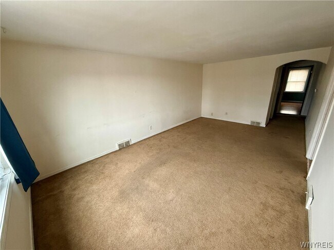 Building Photo - 125 Beryl Dr