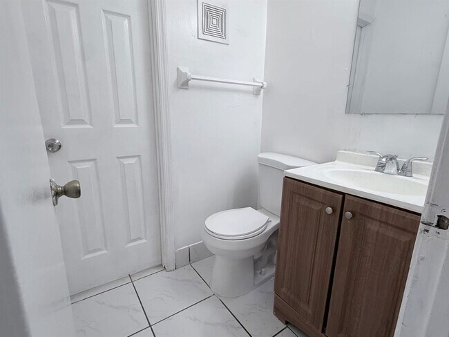 Building Photo - 11638 NW 23rd St