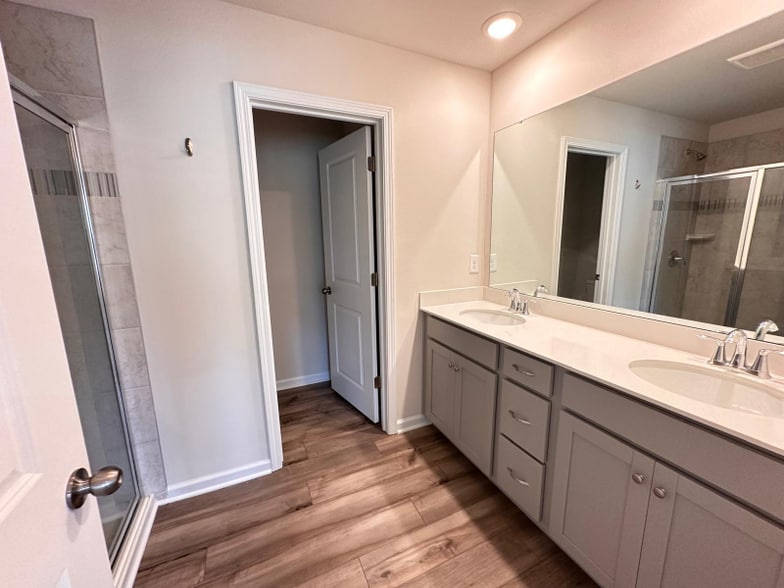 Building Photo - 13020 Cottage Crst Ln