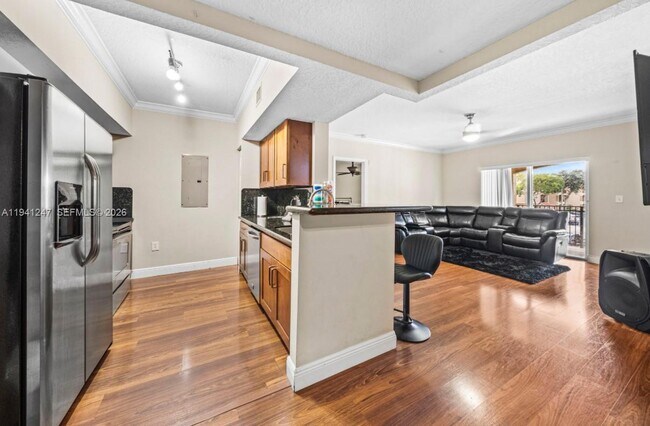 Building Photo - 231 SW 116th Ave