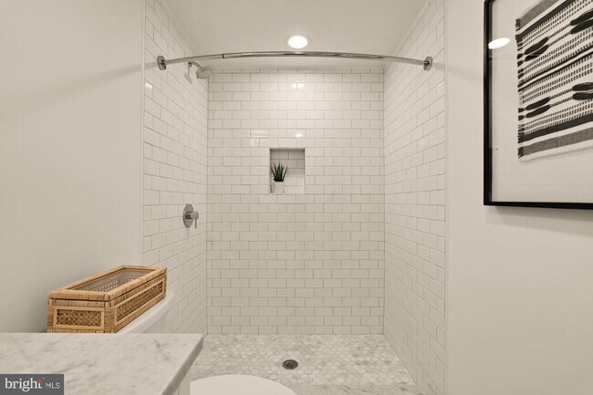 Building Photo - 4830 8th St NW