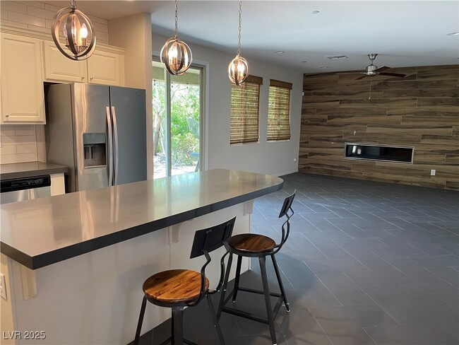 Building Photo - 3073 Hushed Sonnet Ave