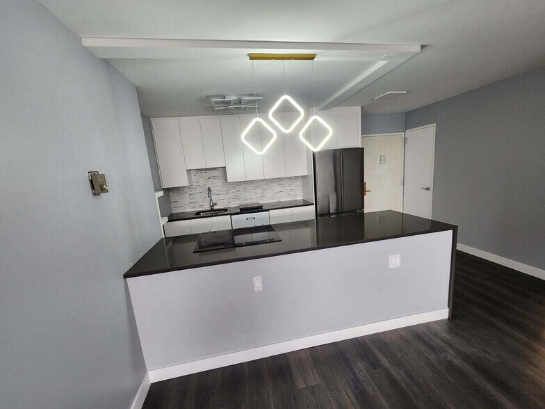 Kitchen - 1425 4th St SW