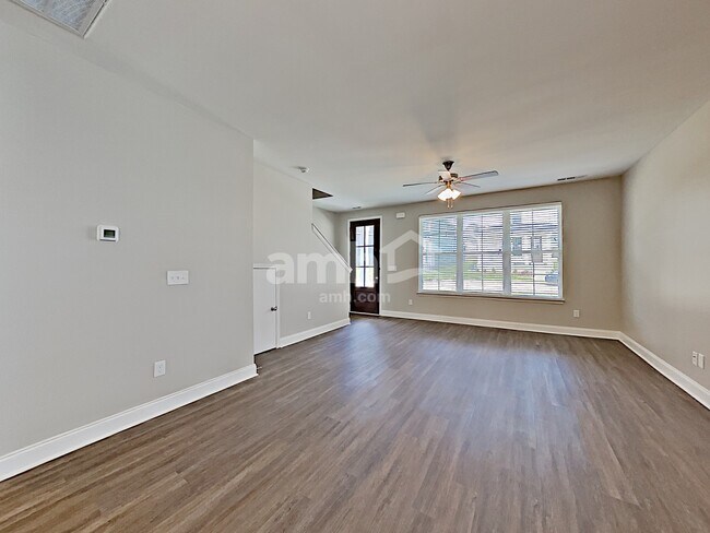 Building Photo - 5308 Tupelo St