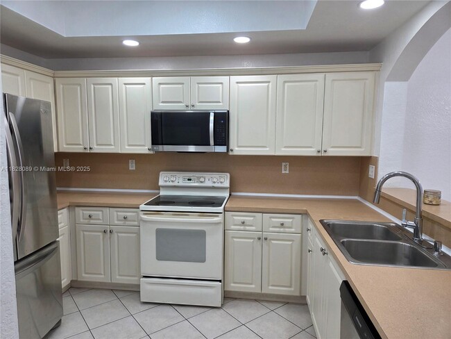 Building Photo - 8858 W Flagler St
