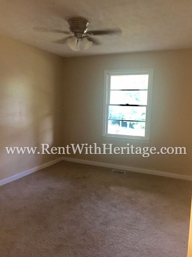 Building Photo - 5407 Wilder Dr