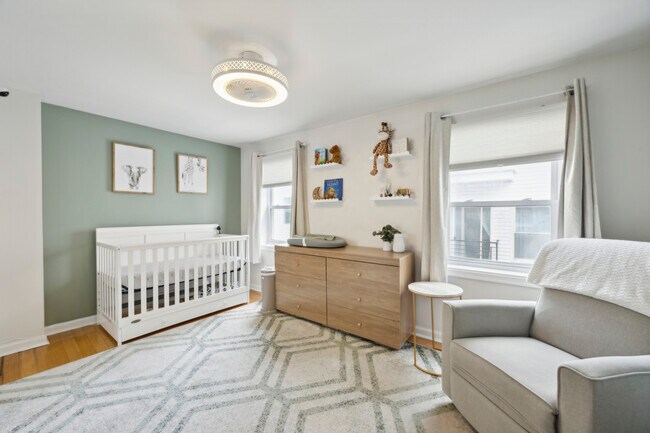 Building Photo - 813 N 15th St