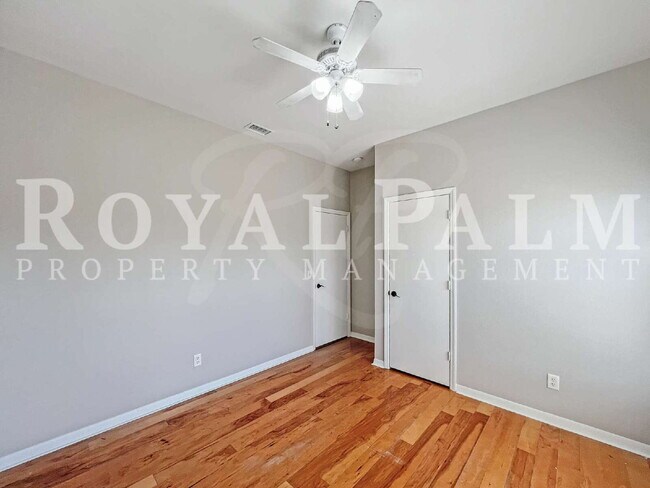 Building Photo - 3BR/2BA Home Ready to Bloom in Lehigh Acres + GARAGE!!