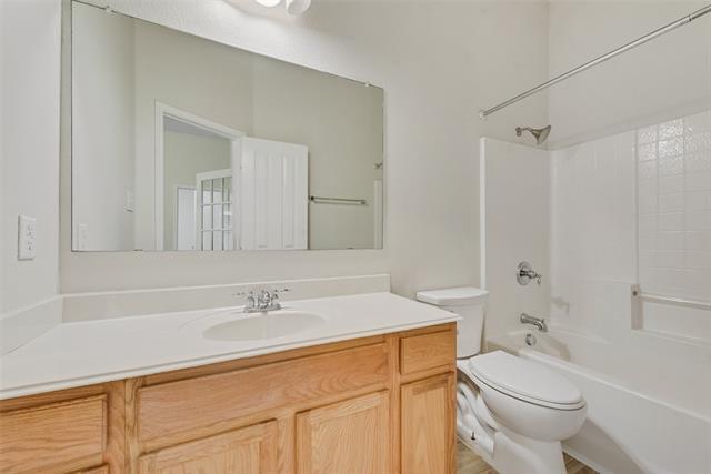 Building Photo - 832 Ridge Point Dr