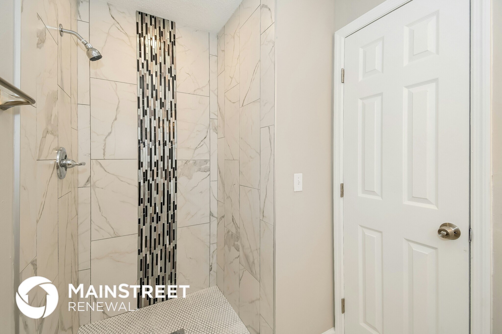 Building Photo - 3506 Whalers Way