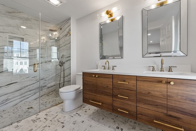 Building Photo - 7 Chatham Way