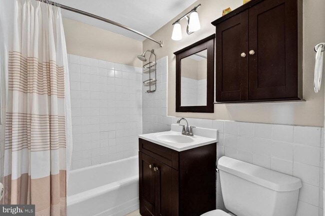 Building Photo - 1311 Delaware Ave SW