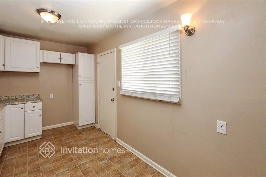 Building Photo - 14918 Prichard St