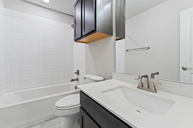 Building Photo - 8021 Scanlan Trl