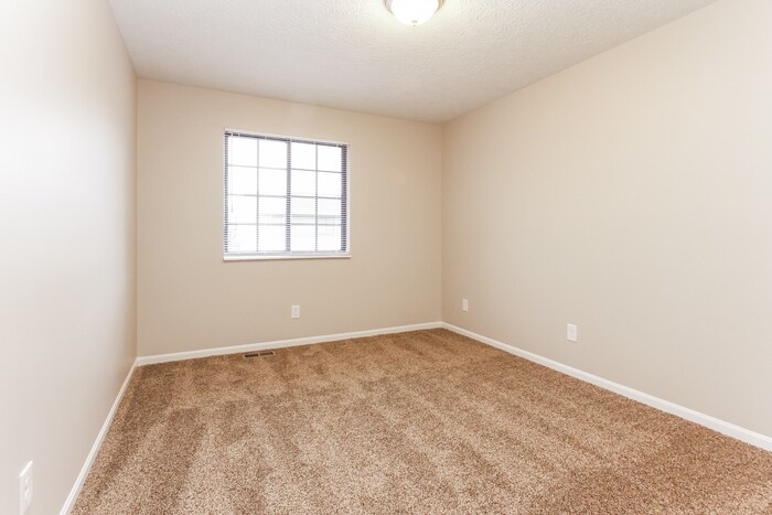 Building Photo - 4132 Luxembourg Cir E