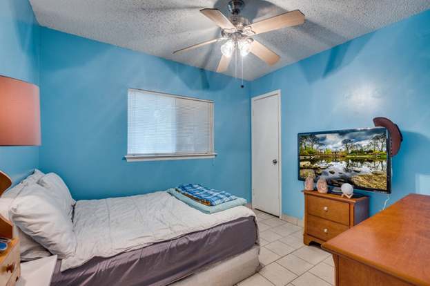 Building Photo - 7654 Branston-