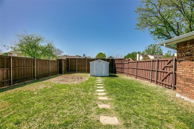 Building Photo - 1525 Meandering Way