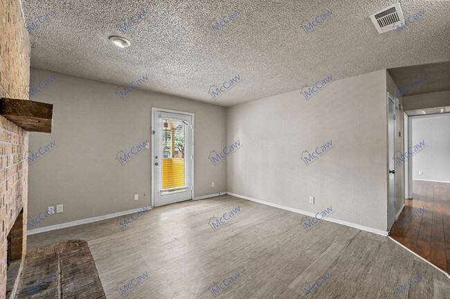 Building Photo - 6184 Vega Dr