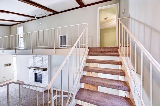 Building Photo - 2610 Princess Ln