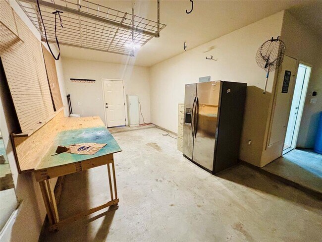 Building Photo - 4430 Pasada Ln