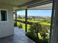 Building Photo - 38 Corniche Dr